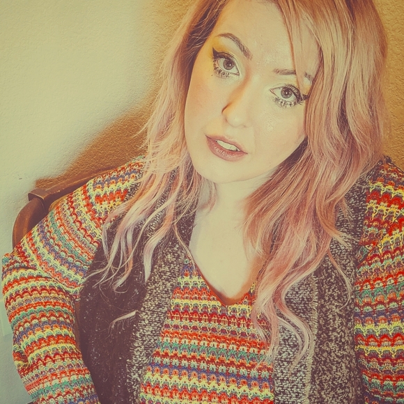 Meet your Posher, Alexa - Picture 3 of 11